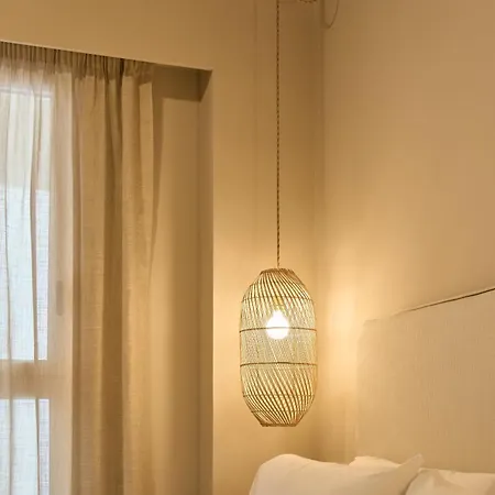 Arrels Mercat Boutique Aparthotel 4*